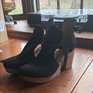 Free people black suade mules